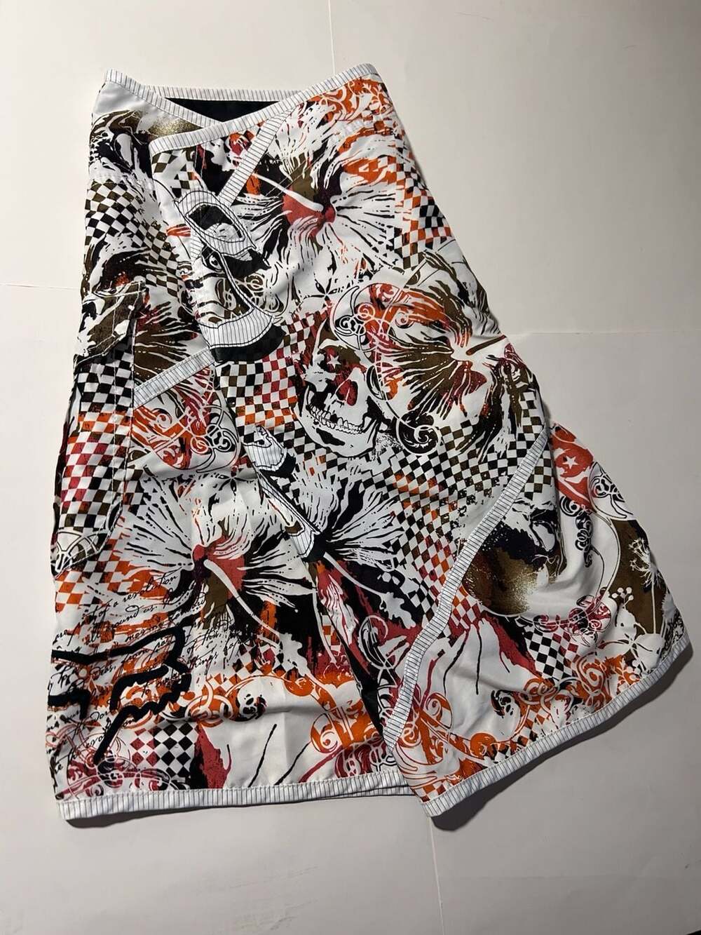 Fox Riders Co. Skull and Checkered Print Men's Board Shorts